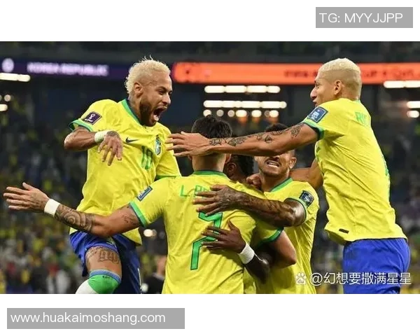 足球明星温馨抱娃瞬间曝光感动无数球迷心灵的画面